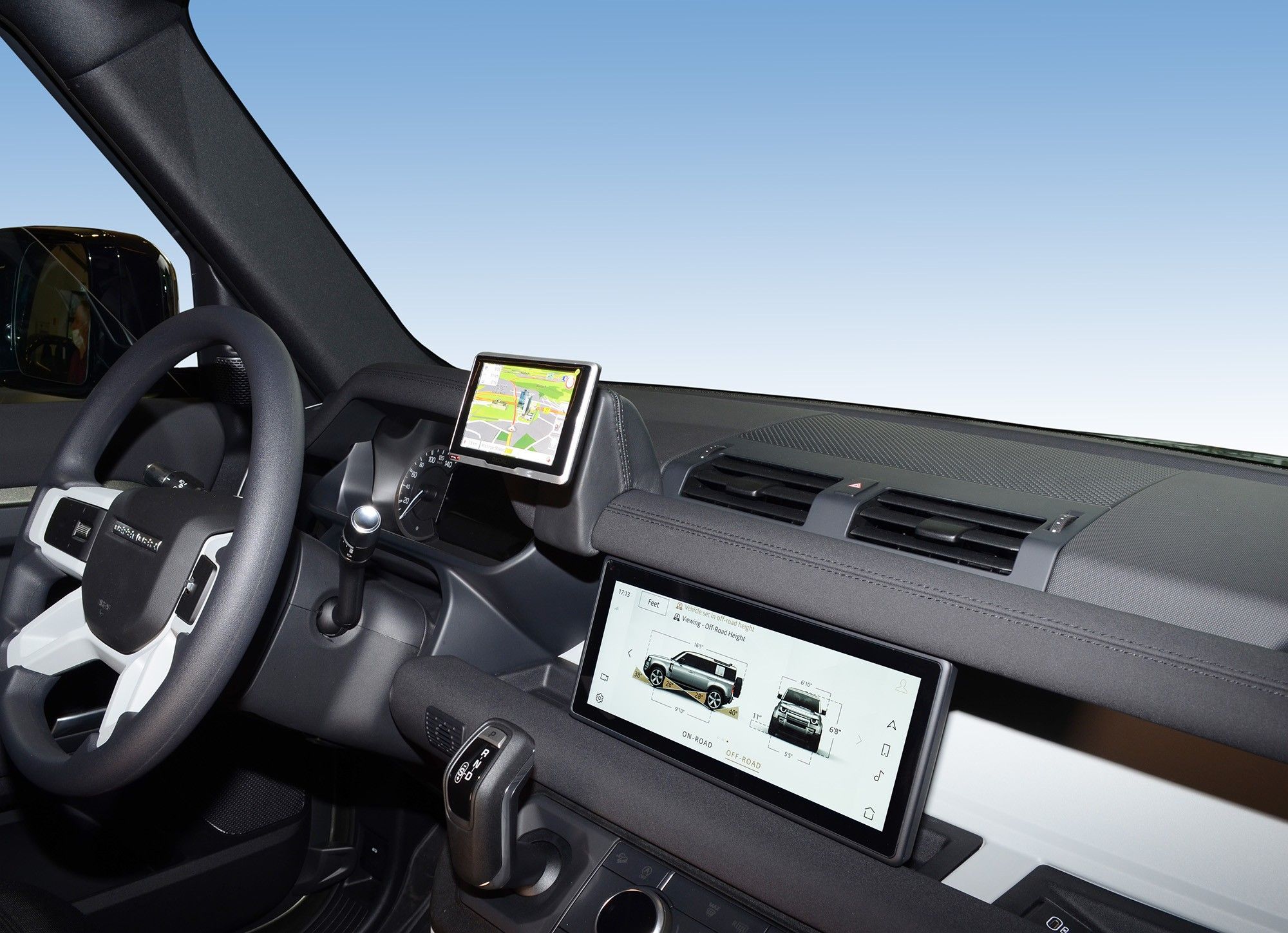 Kuda console Land Rover Defender 20- NAVI