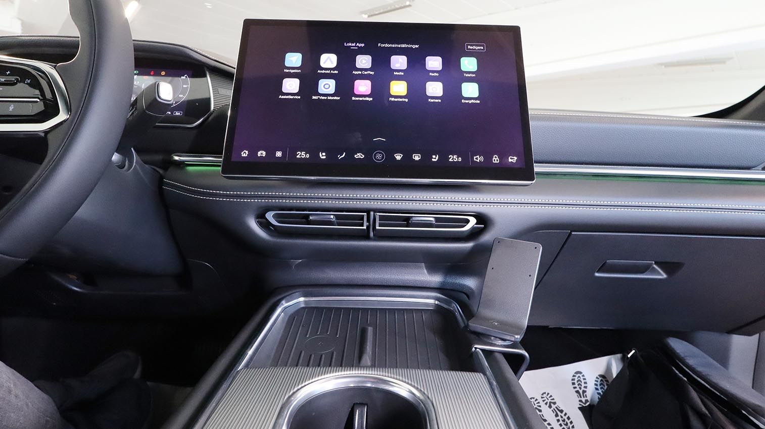 Proclip Mazda 6e 25- Console mount