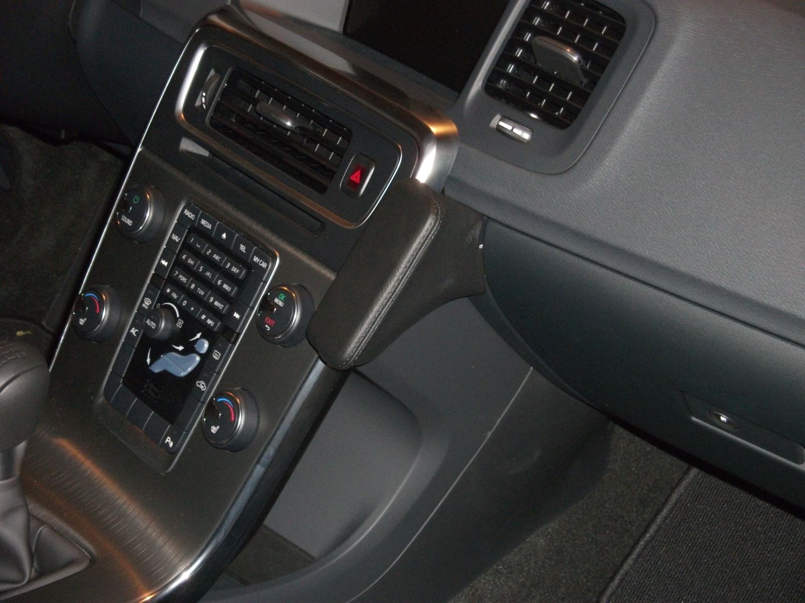 Kuda console Volvo S60 / V60 10-18